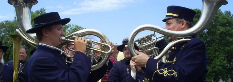 Vintage Band Festival Delivers a Blast From the Past