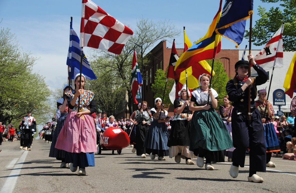 Bulbs to Brews: A Sensory Delight in Southwest Michigan - Leisure Group