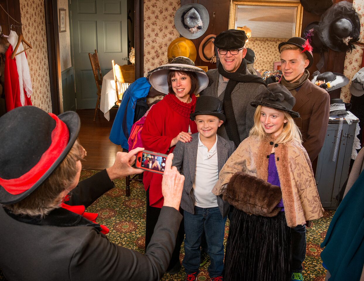 Midwestern Holiday Happenings
