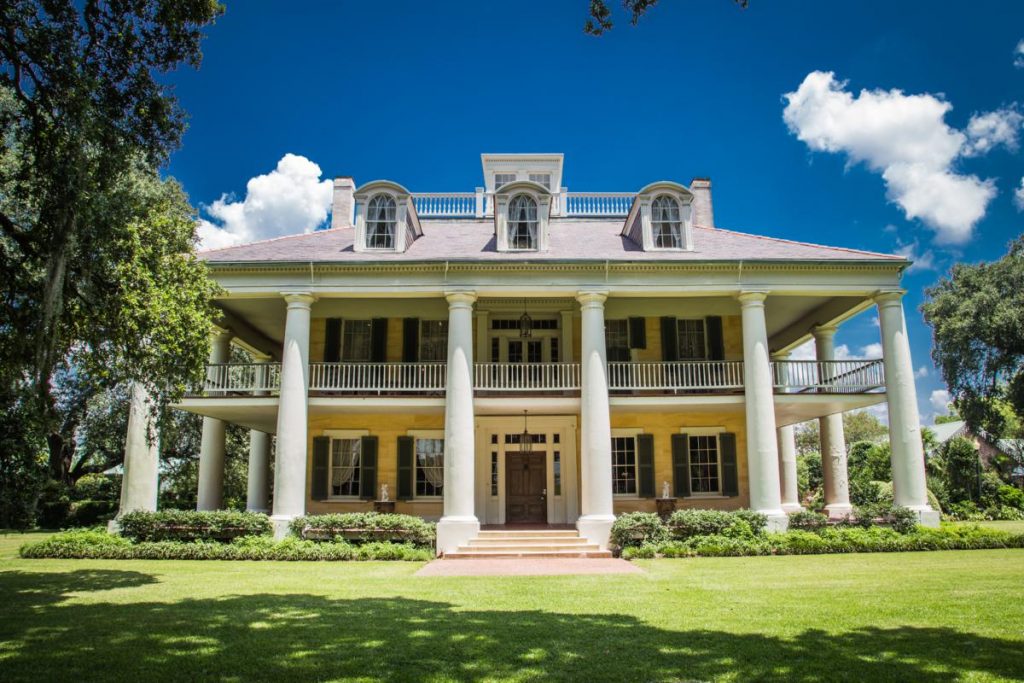 Houmas House Front