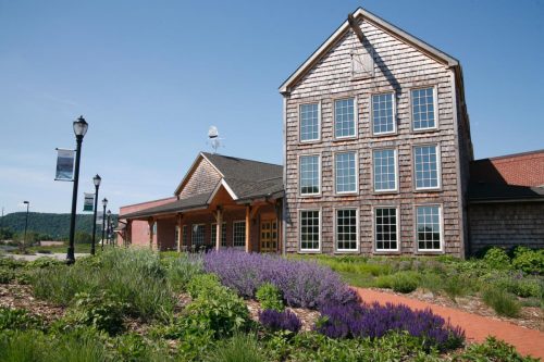 Minnesota Marine Art Museum