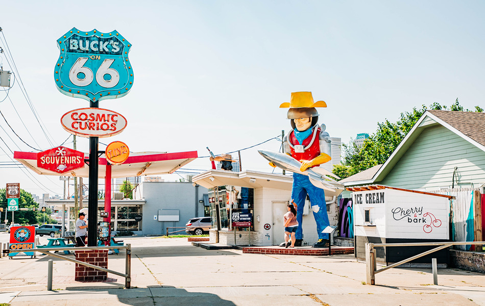 Giant statues at Buck Atom’s Cosmic Curios in Tulsa reflect the spirit of Route 66, known for its roadside attention-grabbers. (Photo credit: Oklahoma Tourism & Recreation)