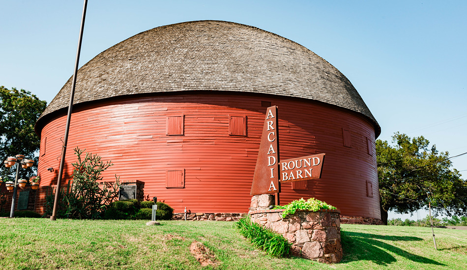 Arcadia’s Round Barn is a must-see on Route 66 in Oklahoma. (Photo credit: Oklahoma Tourism & Recreation)