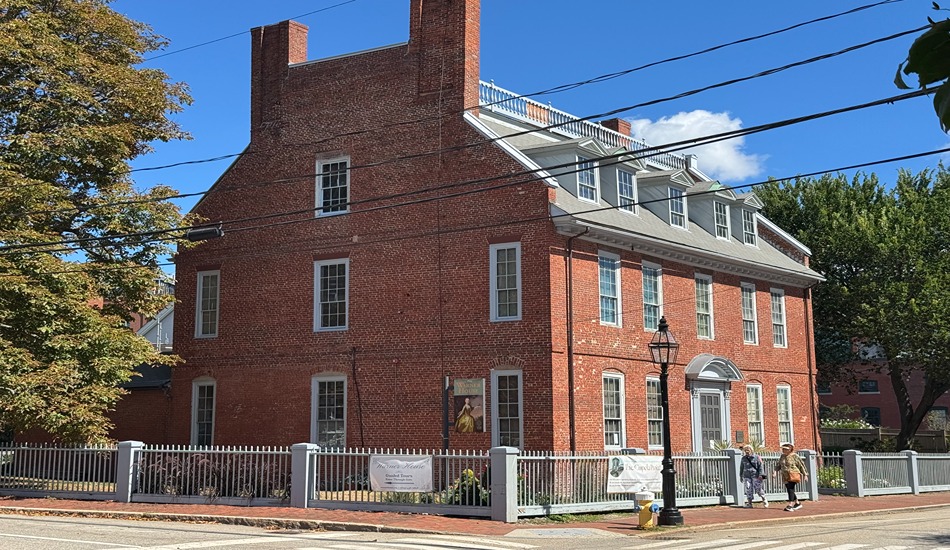 The Warner House, built in 1716 for a Portsmouth sea captain, is open for tours. (Randy Mink Photo)