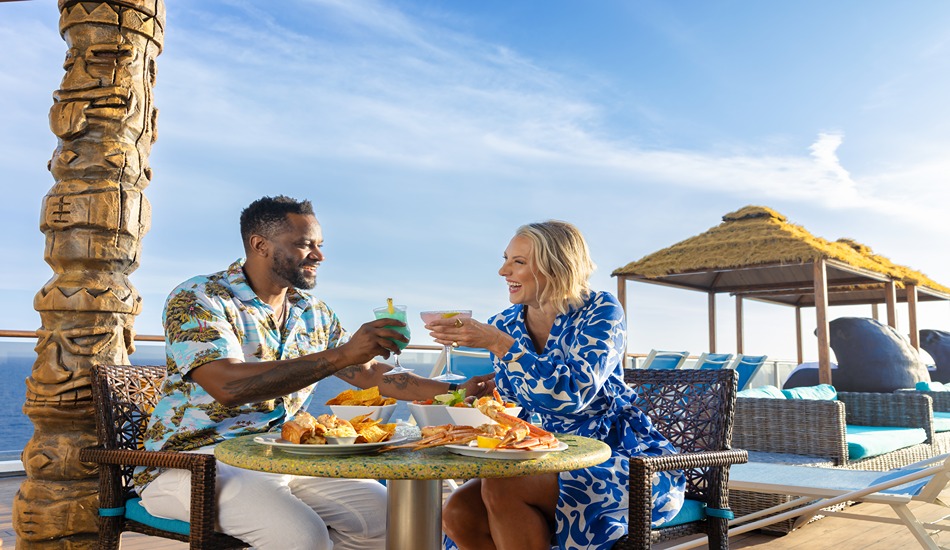 The adults-only Tiki Bar & Grill. (Photo credit: Margaritaville at Sea) 