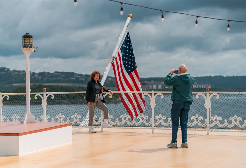 Showboat Branson Belle