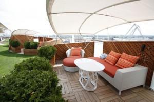 The Alcoves, Celebrity Silhouette