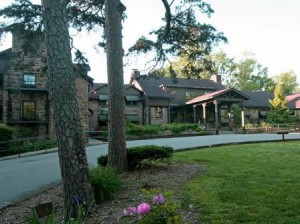 DuPont Lodge