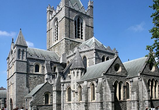 10 Great Religious Attractions in Ireland