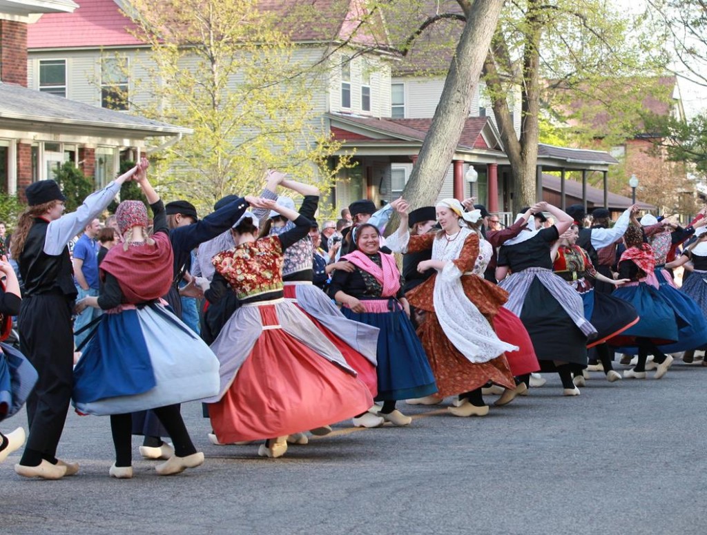 Holland Tulip Dancers
