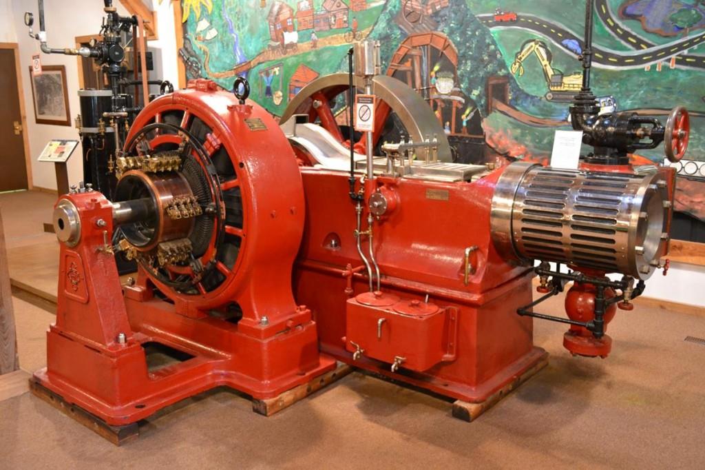 The Western Museum of Mining & Industry offers year-round guided tours that help explain the history of mining in the American West. Antique mining equipment operates on the museum grounds.