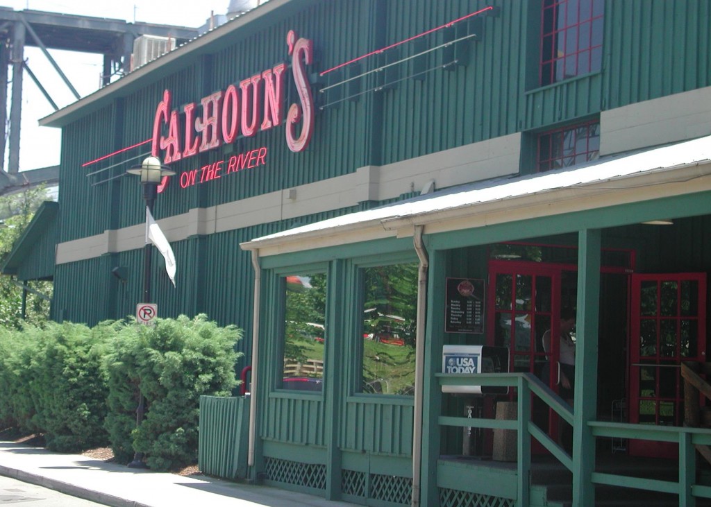 Calhouns Knoxville
