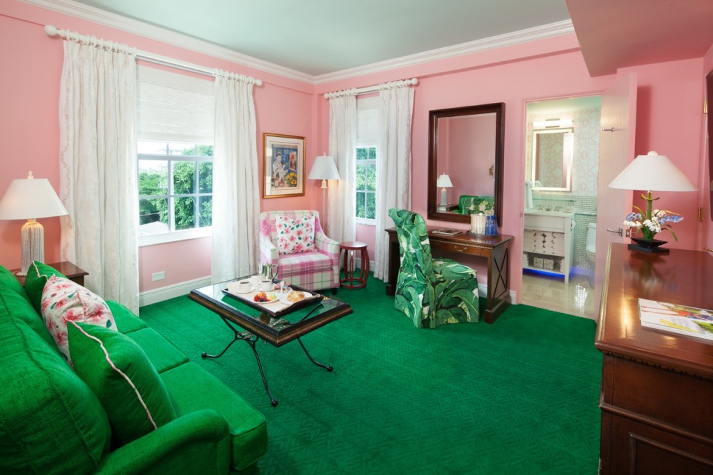 pink and green room