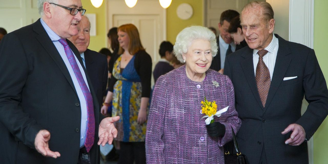 Royal Sights Crown a London Visit