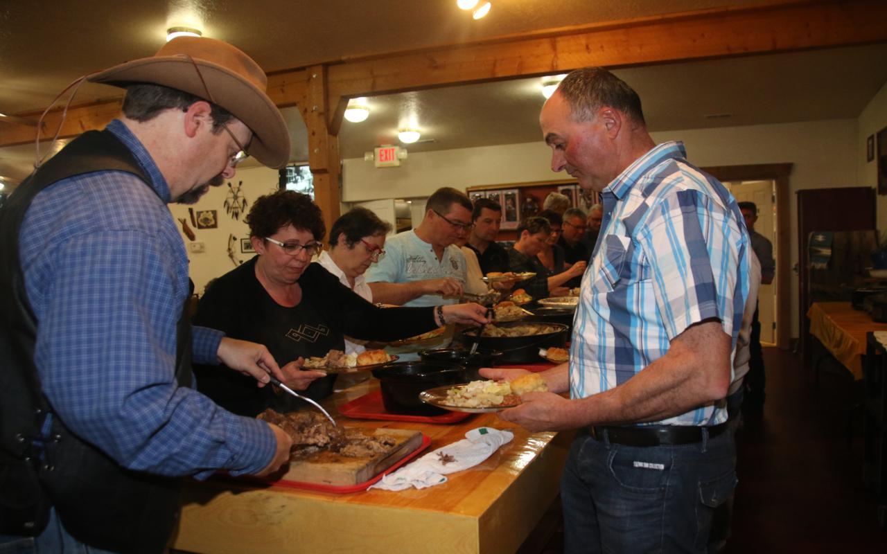 Chuckwagon Dinner Show