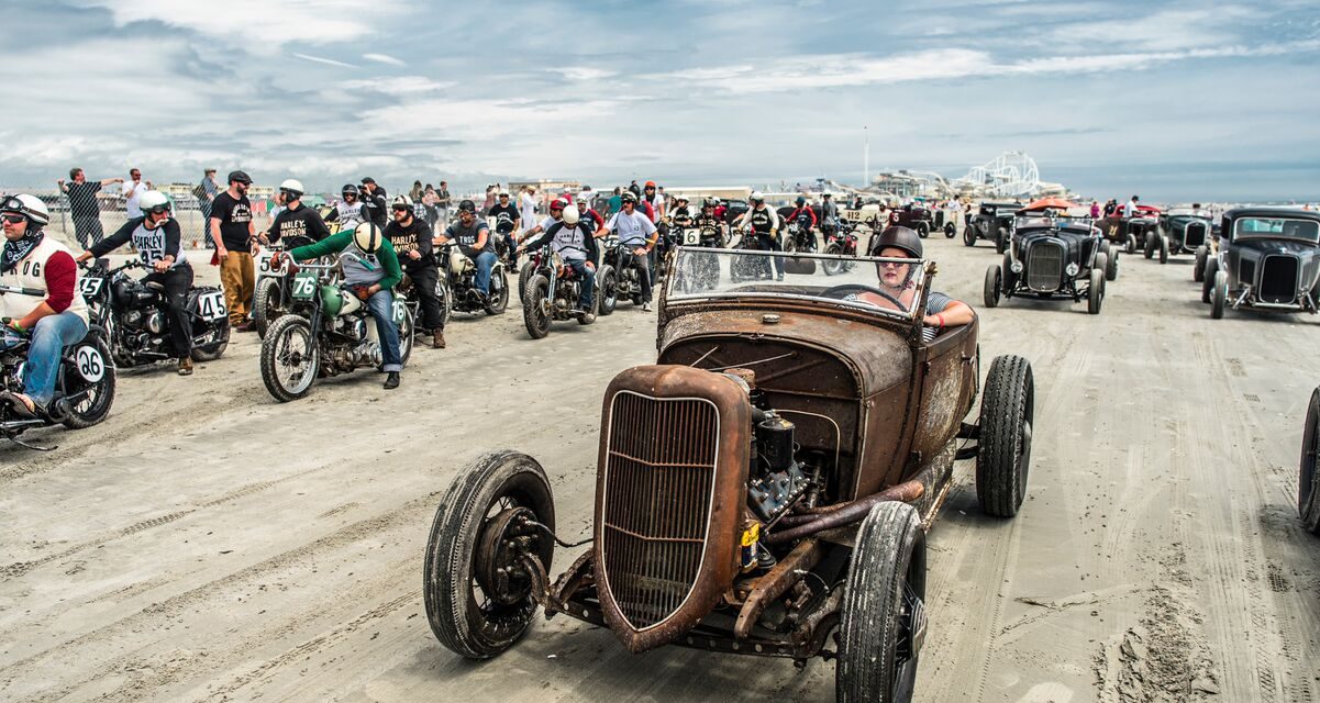 Harley-Davidson Museum Announces Opening of Special Exhibit “The Race of Gentlemen”