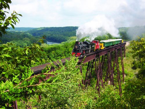 Boone Scenic Valley RR(ExcursionTrain)