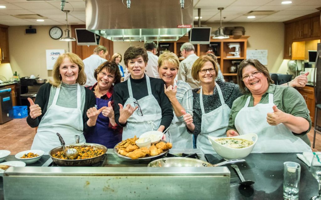 nywcc-canandaigua-hands-on-kitchen-group-celebrating_