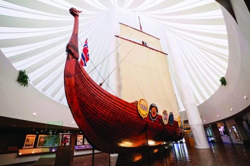 Hjemkomst Viking ship 