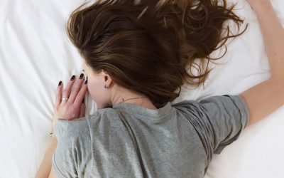 5 Ways to Make the Hotel Bed More Comfortable During Your Travels