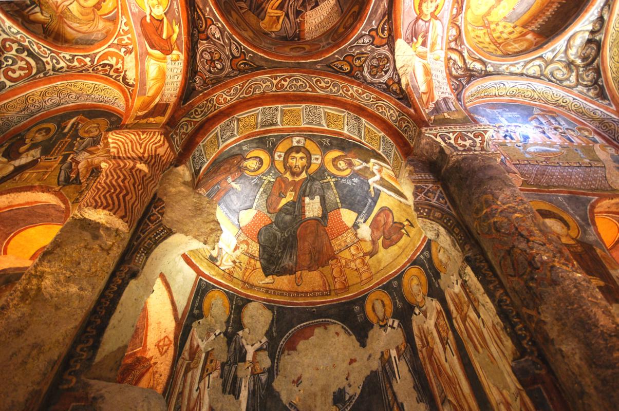 Göreme Karanlık Kilise Umut ÖZDEMİR Cappadocia religious history