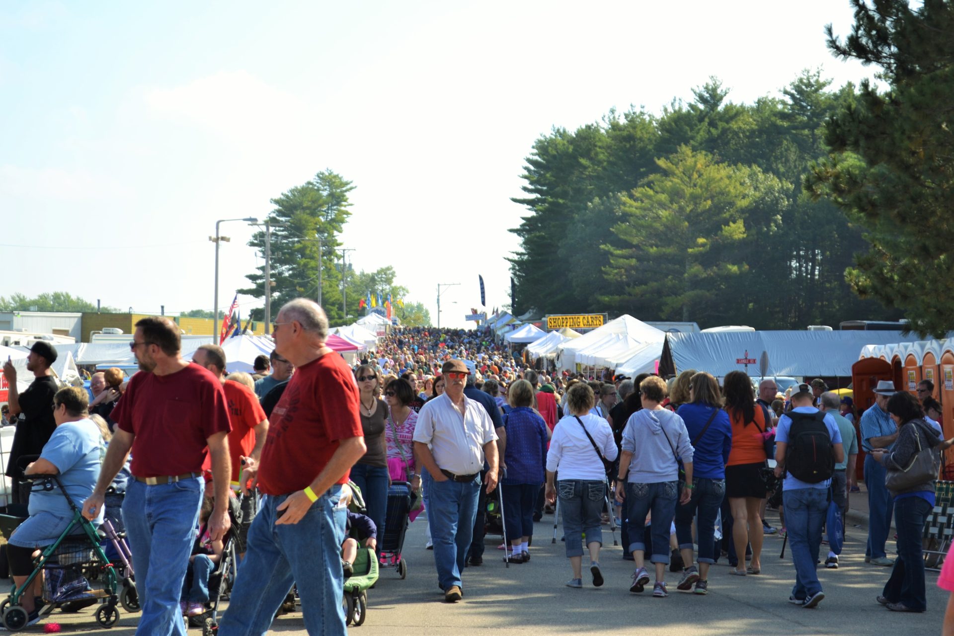 Warrens Cranberry Festival 2025 Wren Rennie