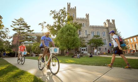 Take a Tour of the College Towns of Illinois
