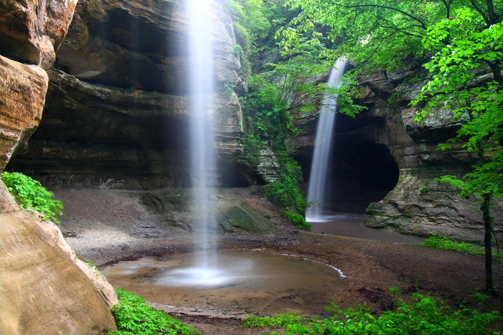 Starved Rock Waterfall