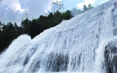 Exploring Waterfalls in North Carolina