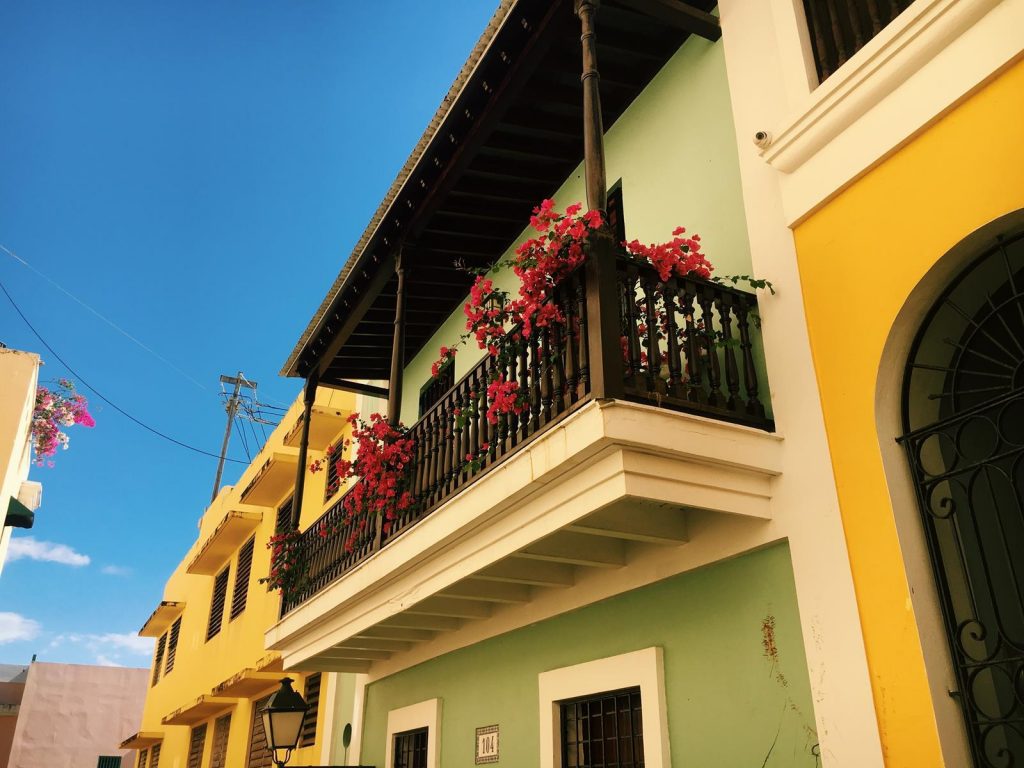 pink skirt viejo san juan