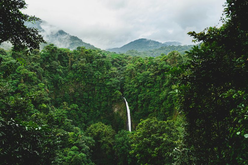 La Fortuna Waterfall, Costa Rica. Photo by Etienne Delorieux on Unsplash.