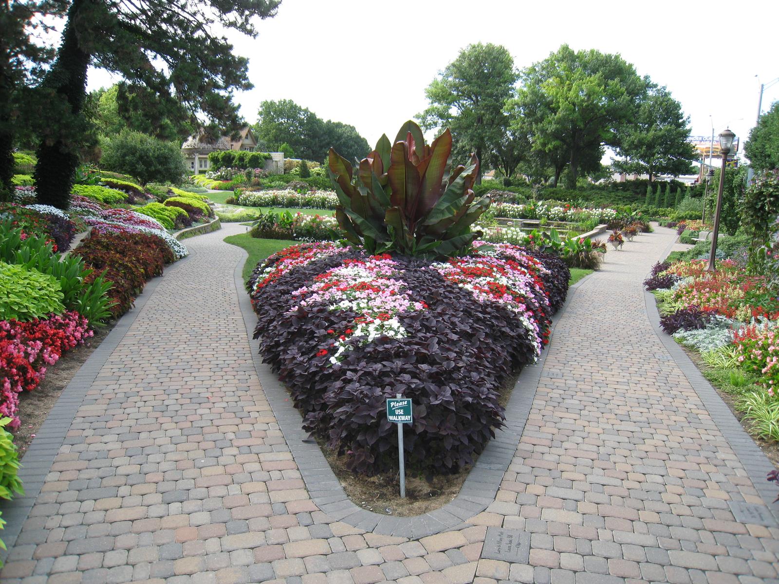 Sunken Gardens for groups in Lincoln