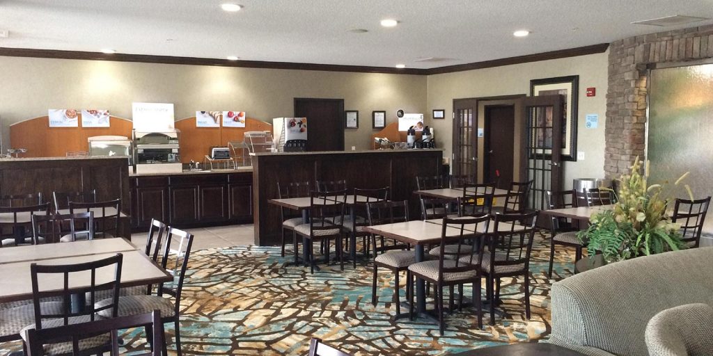Holiday Inn Express & Suites Council Bluffs
