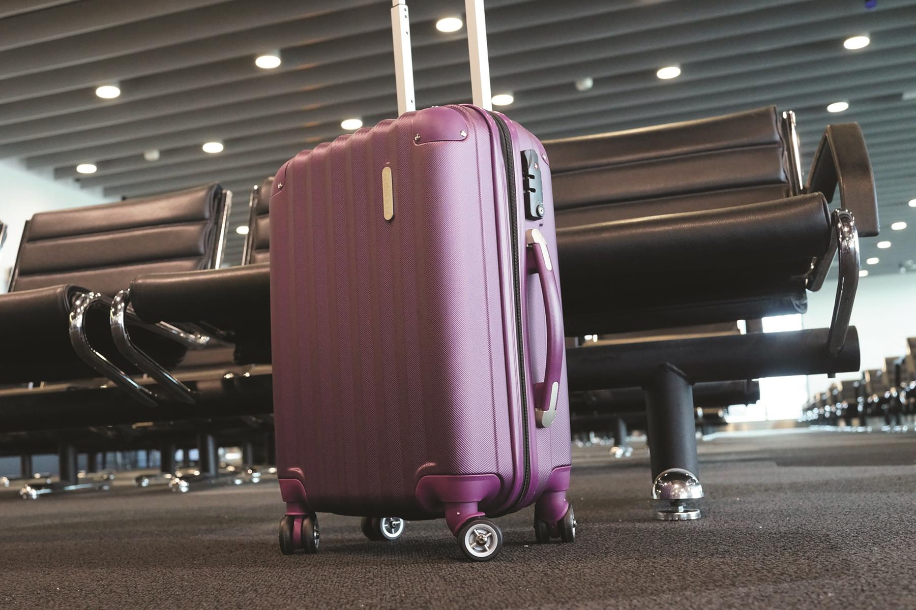 LGT0620_OT_luggage-2869269_1920