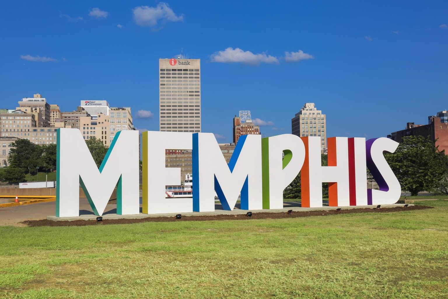 Downtown Memphis Riverfront Attractions Captivate Travelers