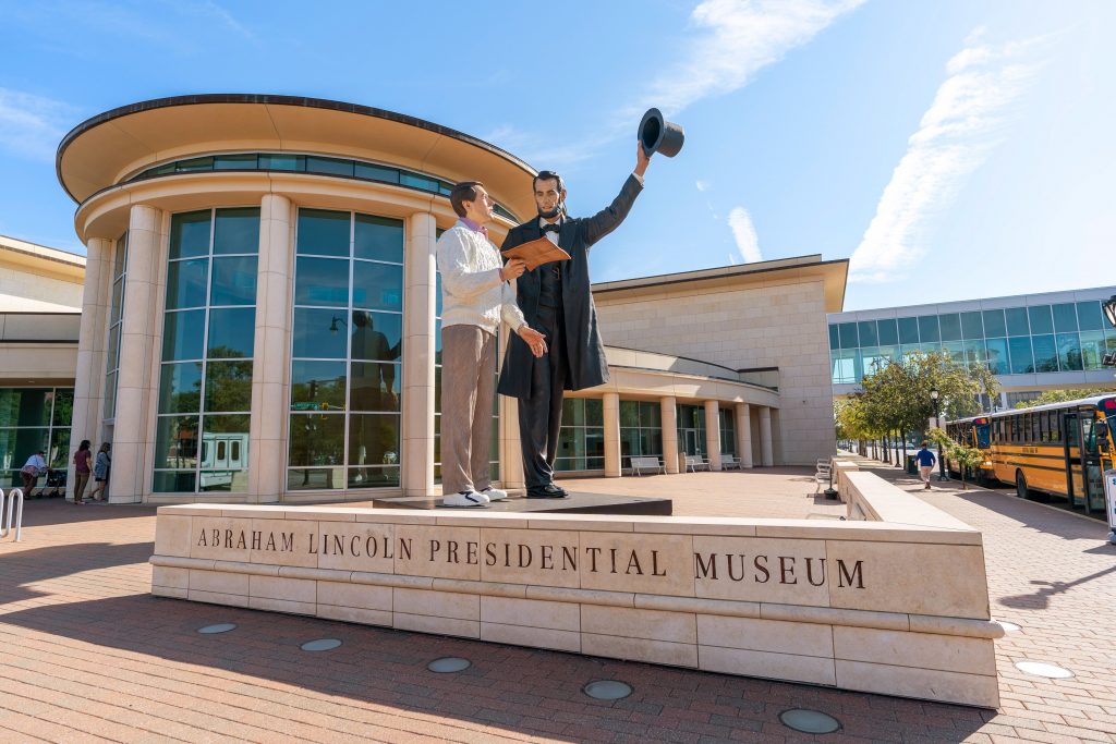 The Abraham Lincoln Presidential Library and Museum features high-tech exhibits and theater shows.