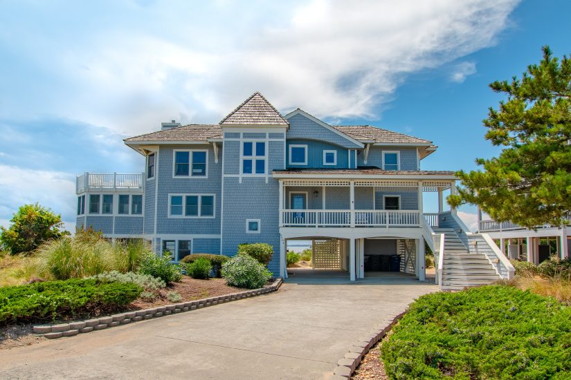 Beach Vacations for Relaxing Group Trips - Nags Head, NC oceanfront vacation rental home. Photo credit DR Vacation Rentals website