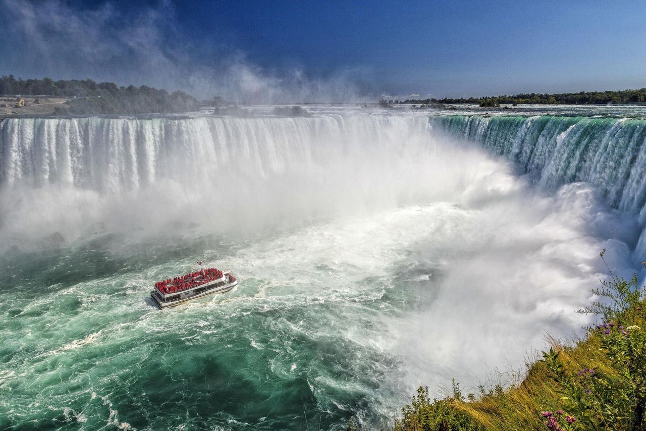 Open 365 days per year, Niagara Falls is an awe-inspiring place to visit.