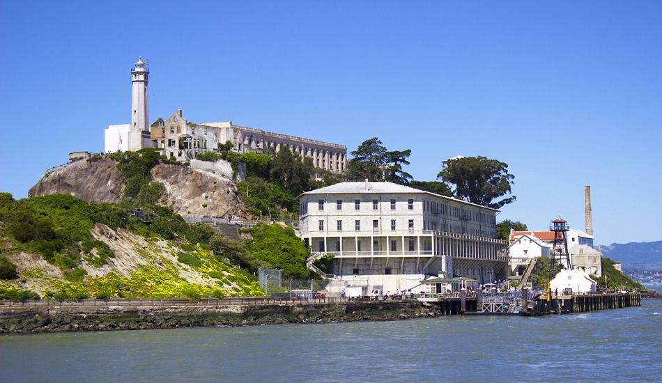 Exploring Alcatraz photo by Josepons