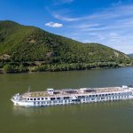 Riverside Luxury Cruises Makes a Splash
