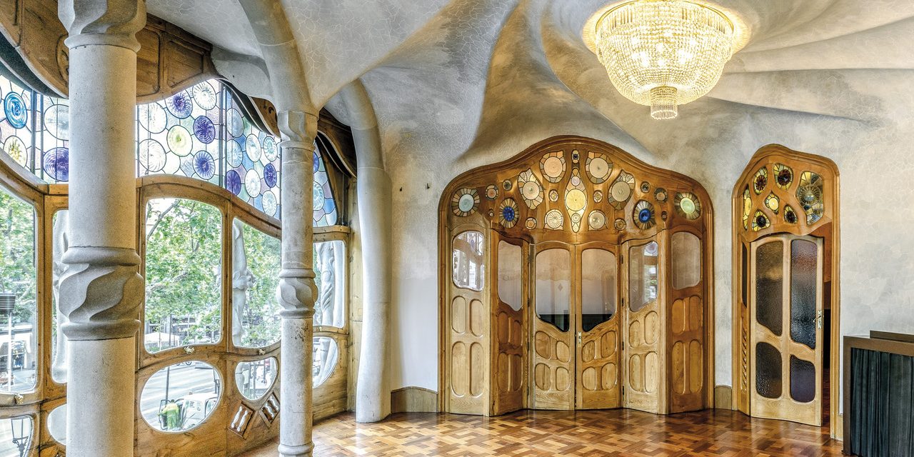 Must Visit Antonio Gaudi Structures in Barcelona