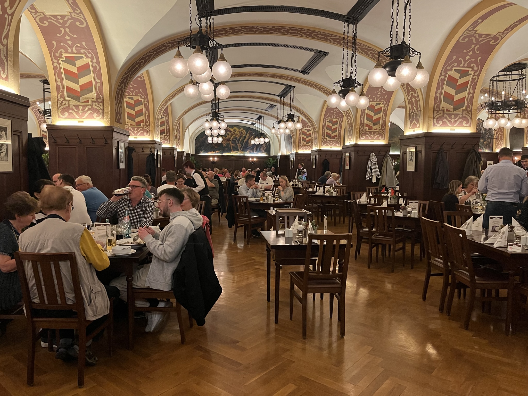 Goethe was a regular guest at Auerbach’s Keller while he studied law at the University of Leipzig. Themes from his Faust play are found throughout the restaurant.
