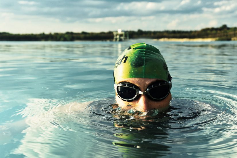 swimmer wearing goggles