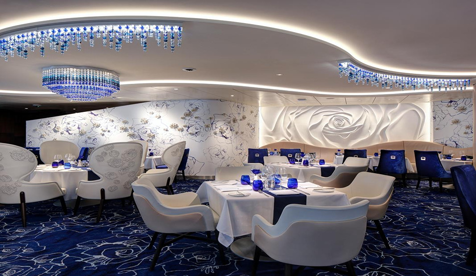 Blu, the clean-cuisine restaurant for AquaClass guests