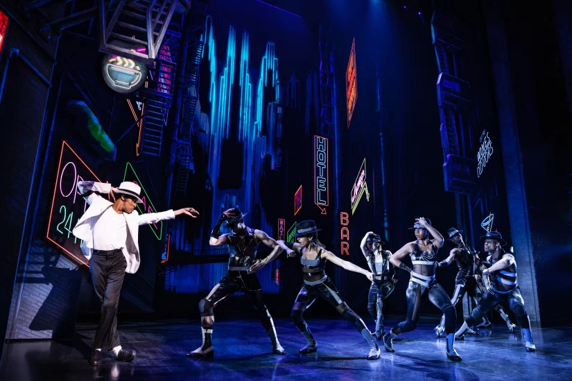 MJ musical and dance moves at the NY Broadway show