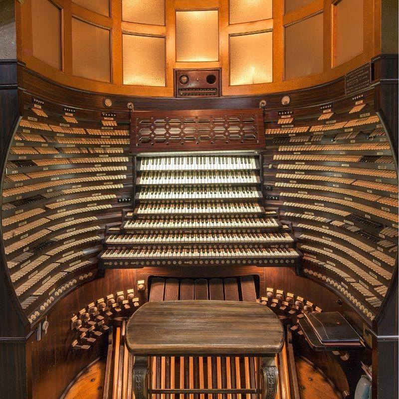 The largest pipe organ in the world