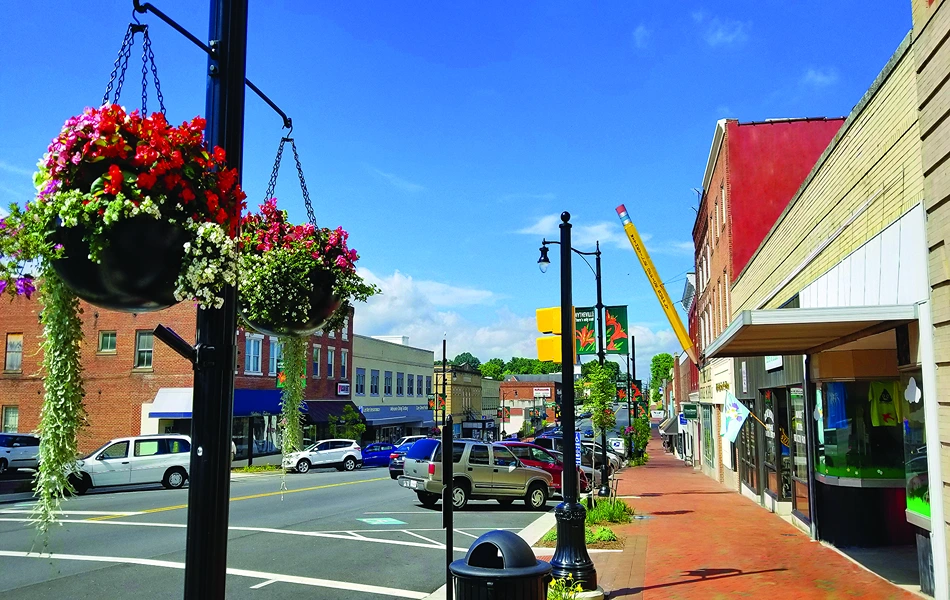 Enjoy History and Great Attractions in Wytheville, Virginia