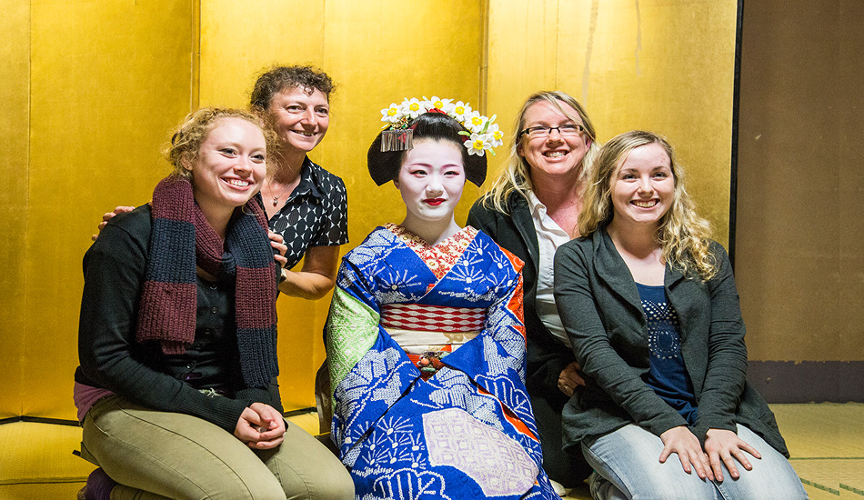 Tour members get a taste of Kyoto’s geisha culture