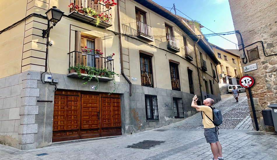 The narrow streets of Toledo’s Old City beckon tourists who relish getting lost in the past. 