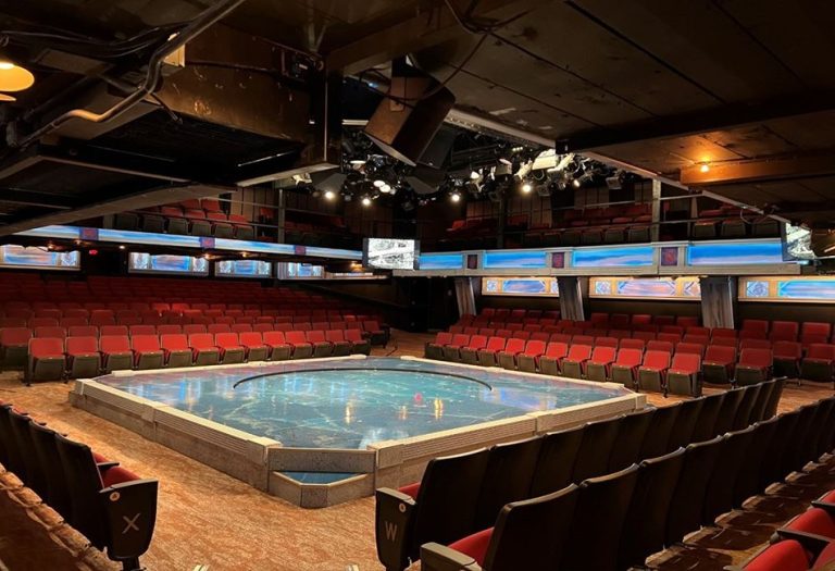 Fireside Theatre in Fort Atkinson, WI